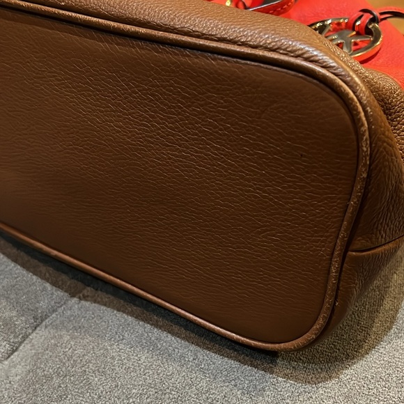 Women’s Michael Kors Large Draw String Bucket Bag - Red Orange/Brown - Picture 5 of 6